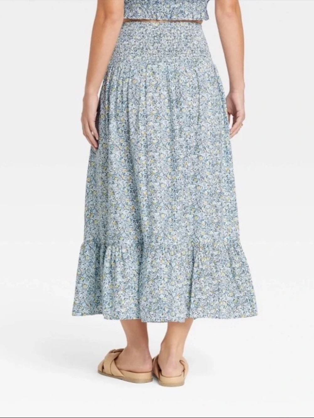 Universal Thread Smocked Waist Midi Skirt Blue Floral Medium - Picture 2 of 8